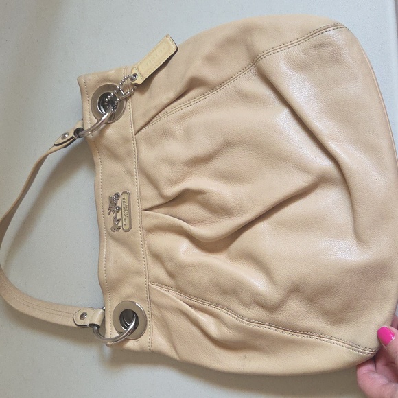 Coach Tan Leather Shoulder Bag - Picture 1 of 6